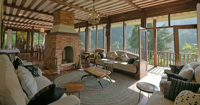 Four Gorillas Lodge