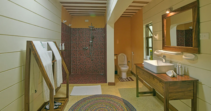 Four Gorillas Lodge