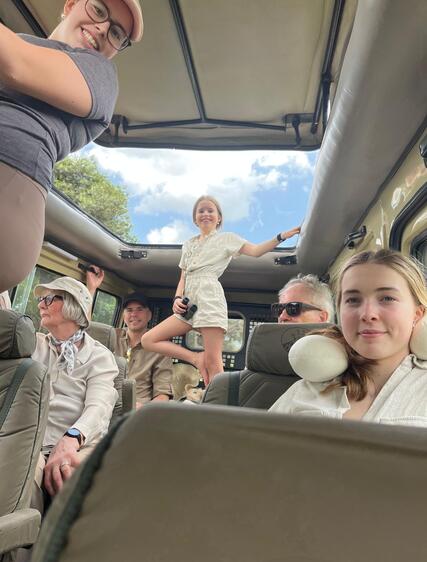 Tre generasjoner på safari – Monas reise gjennom Tanzania og Zanzibar