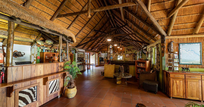 Mahangu Safari Lodge