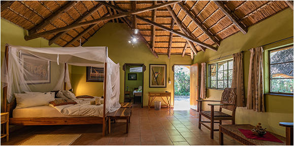 Mahangu Safari Lodge