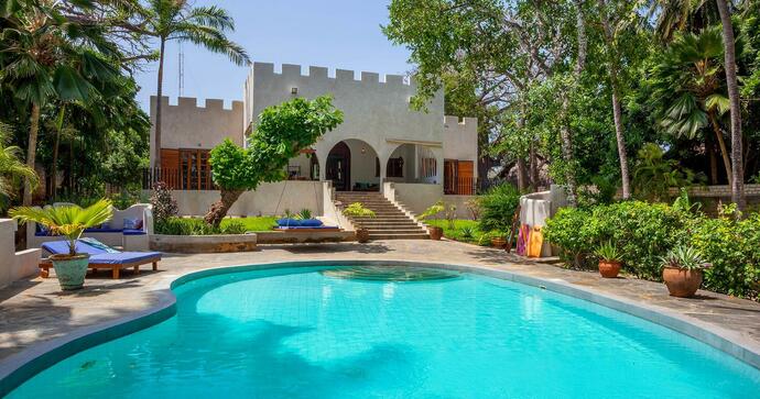 Marula House on The Beach