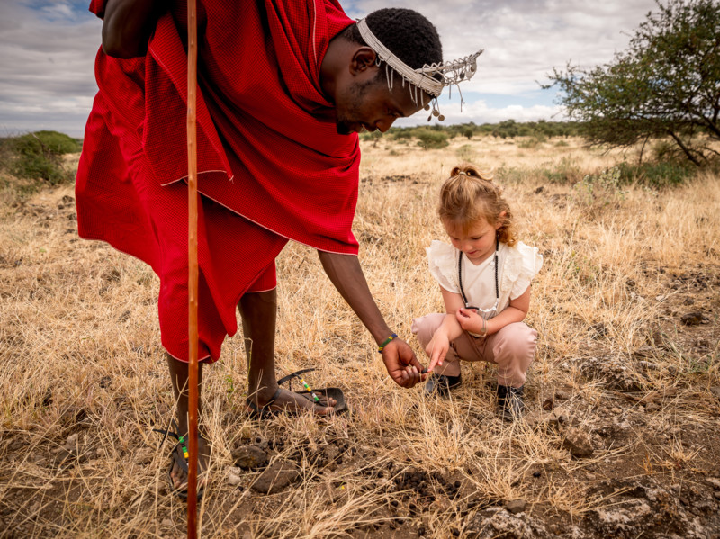 M&oslash;te med masaier i Masailand