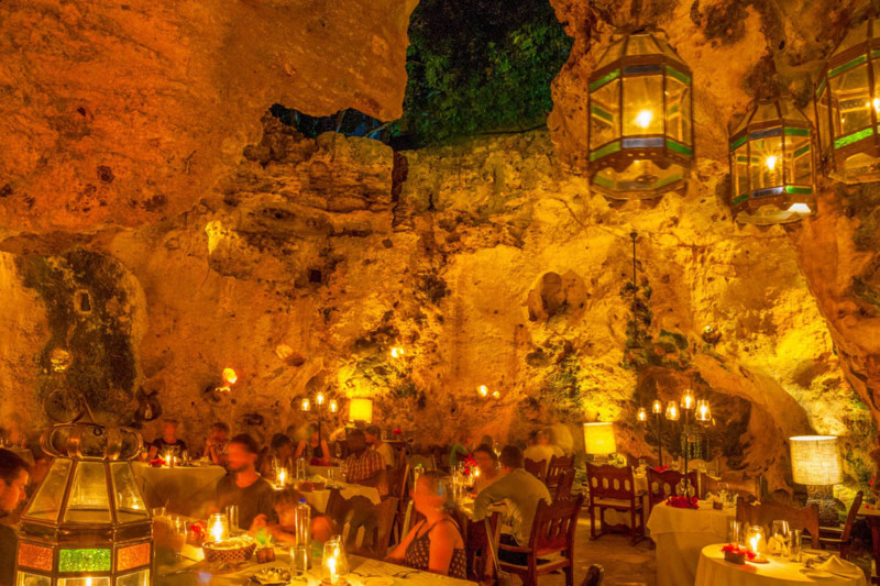Ali Barbour’s Cave Restaurant i Kenya – Øst-Afrikas mest unike restaurant