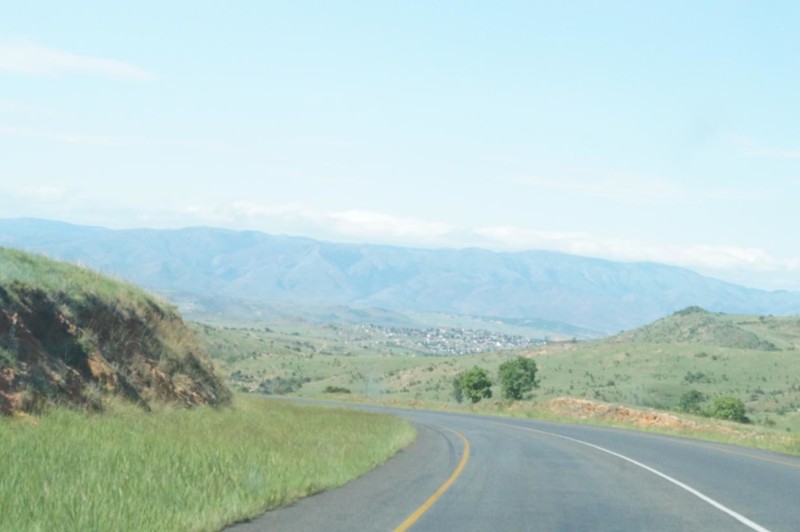 Vår lengste dagsetappe under vår reise gjennom Sør-Afrika, 85 mil med vakre utsikter og sørafrikansk landsbygd.